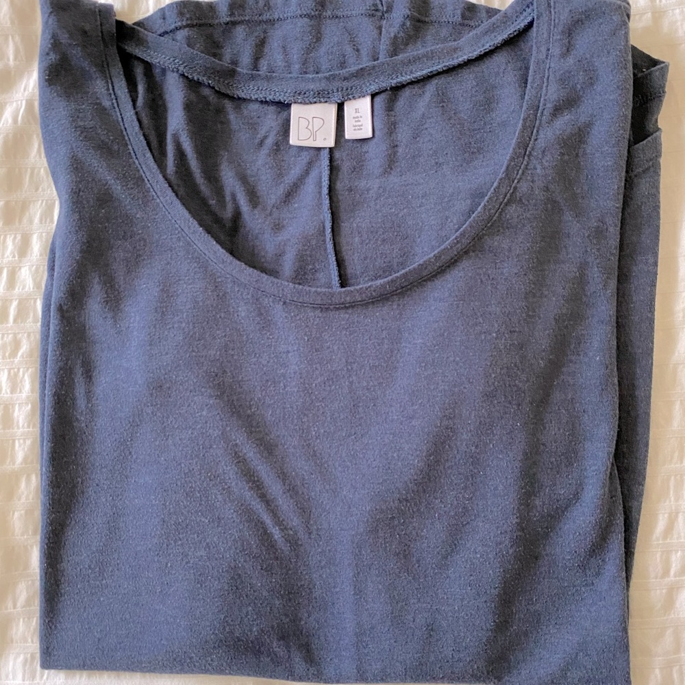 BP navy blue long sleeve tee size XL